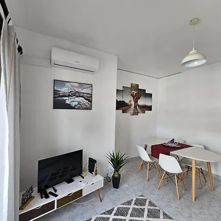 2 Bedroom T2 In Portugal